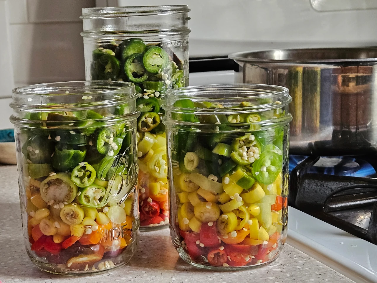 Маринований перець: хрустка класика зимової кухні